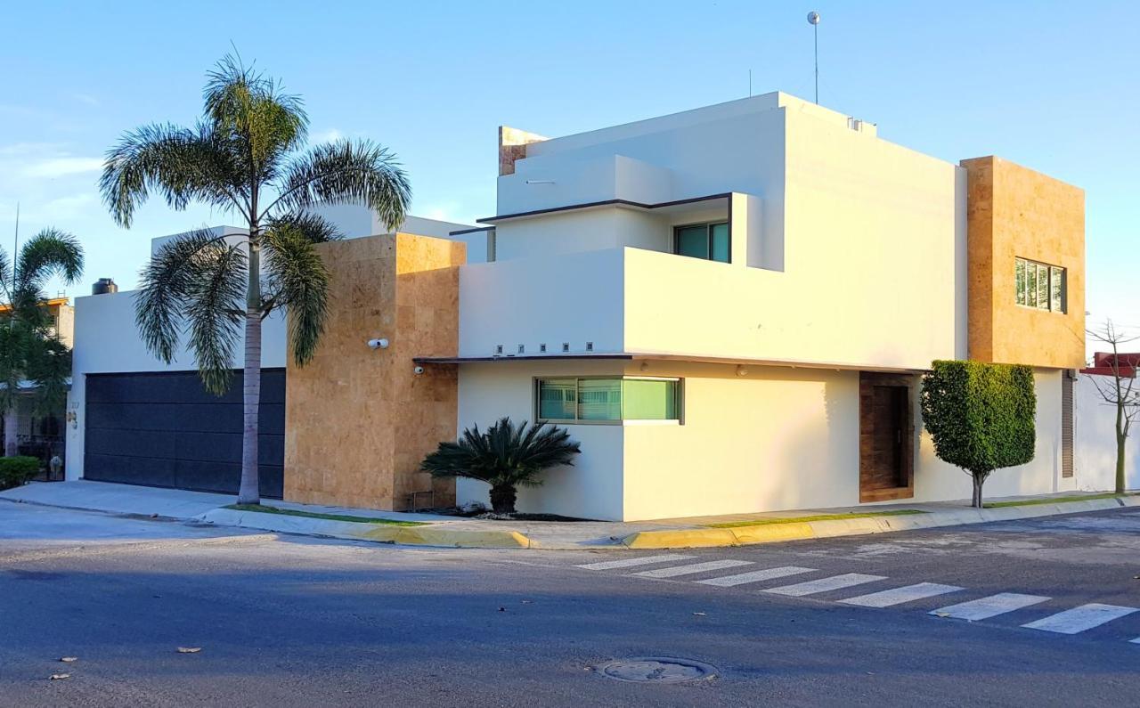 Suites Lagunas Colima Buitenkant foto